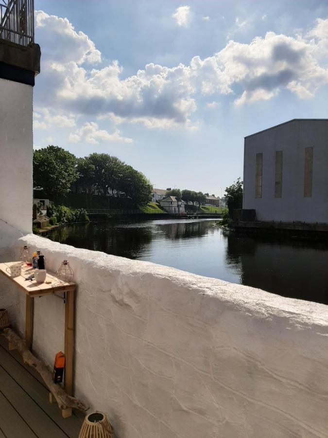 Stunning Riverside Town House With Views Ayrshire Girvan Exterior foto